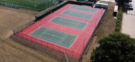 GP070 Tennis Courts